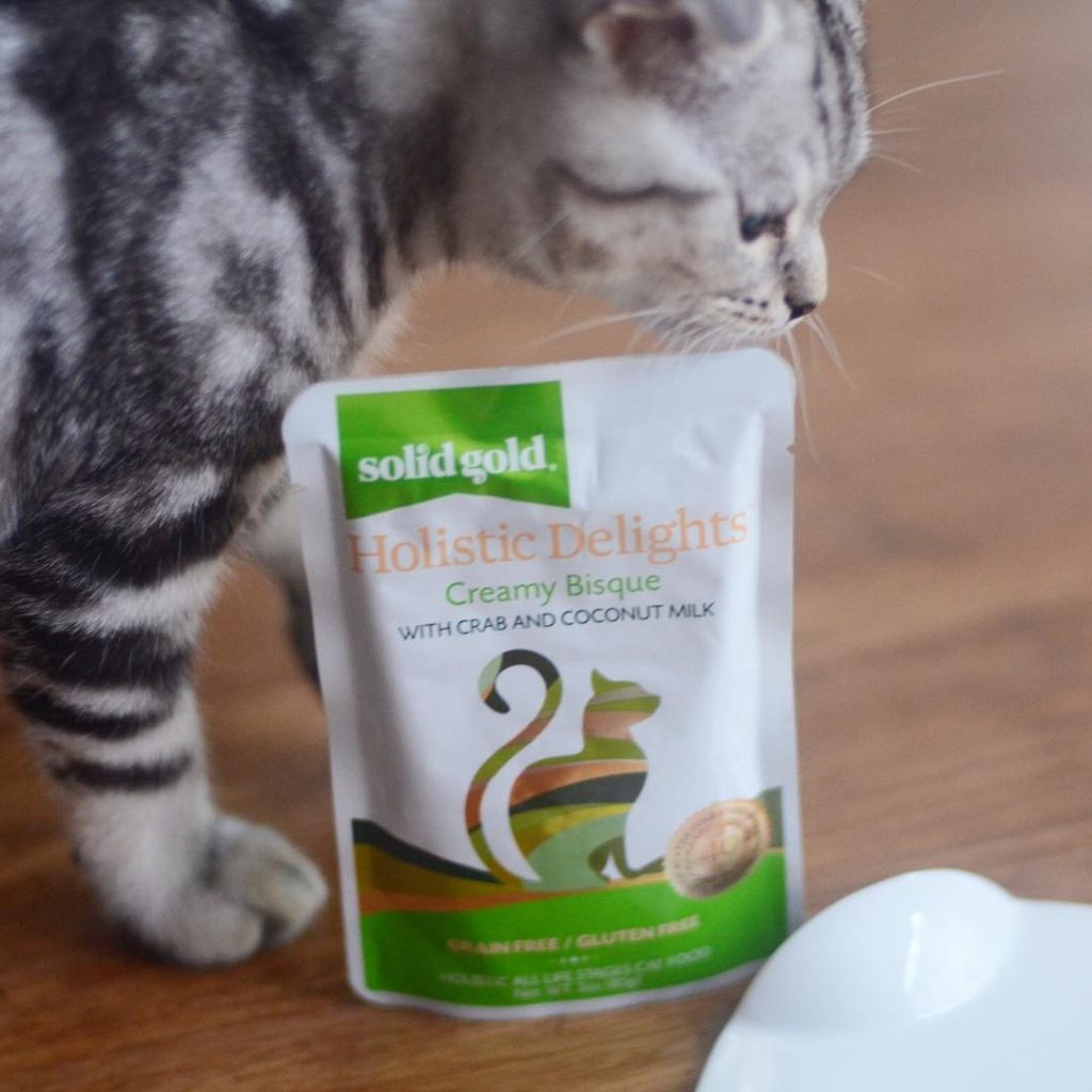 Cats Love Holistic Delights!
